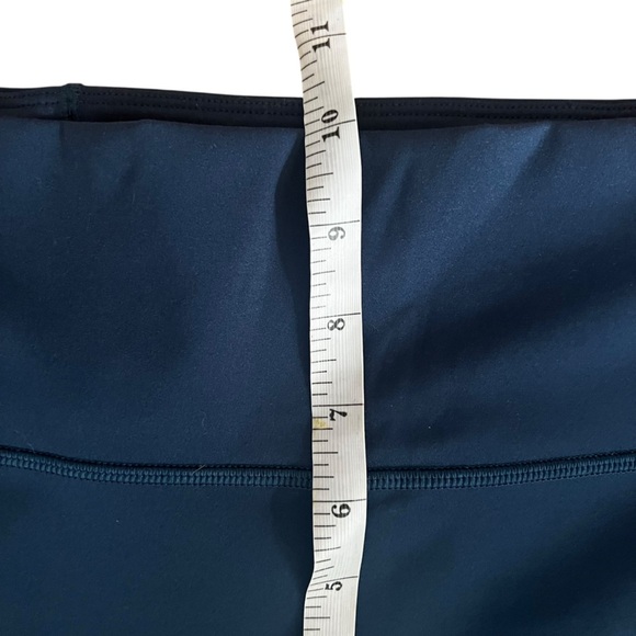 Fabletics Blue Abyss High-Waisted Motion 365 Leggings Compression Fit Size M/L - Picture 6 of 11